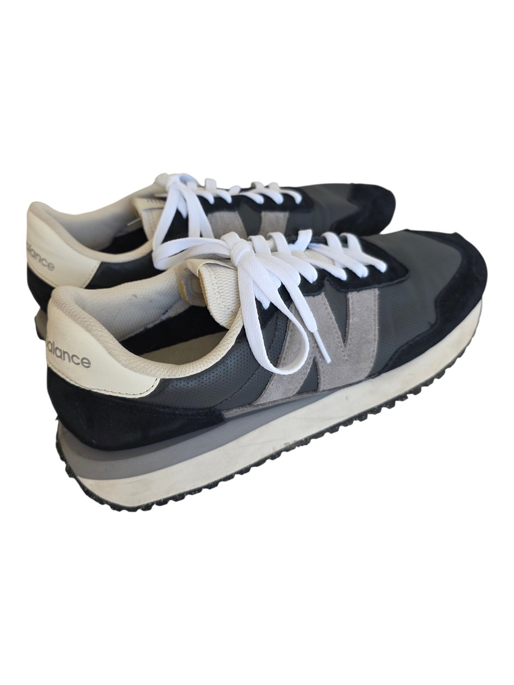 New Balance 237 Men's Black and Gray Low-Top Running Sneakers Size 12